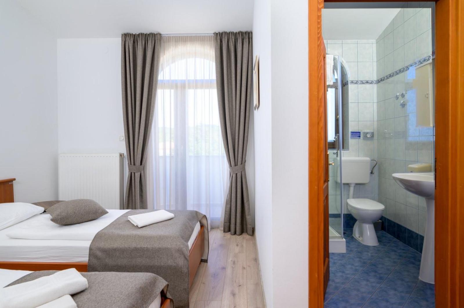 Rooms Luna Sol Крница Экстерьер фото