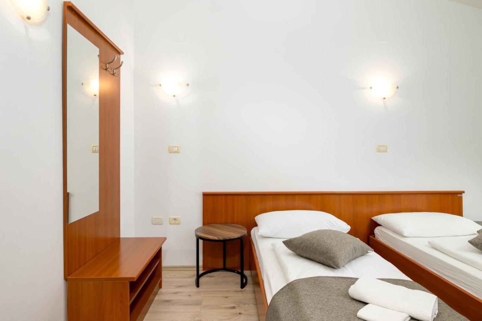 Rooms Luna Sol Крница Экстерьер фото